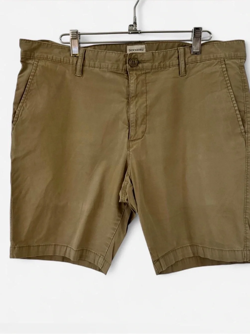 Dockers Men’s Khaki Chino Shorts Flat Front Casual Size 36